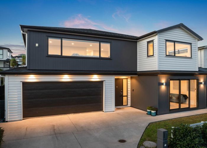  at 16 Keel Street, Long Bay, North Shore City, Auckland