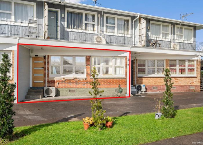  at 2/243A St George Street, Papatoetoe, Manukau City, Auckland