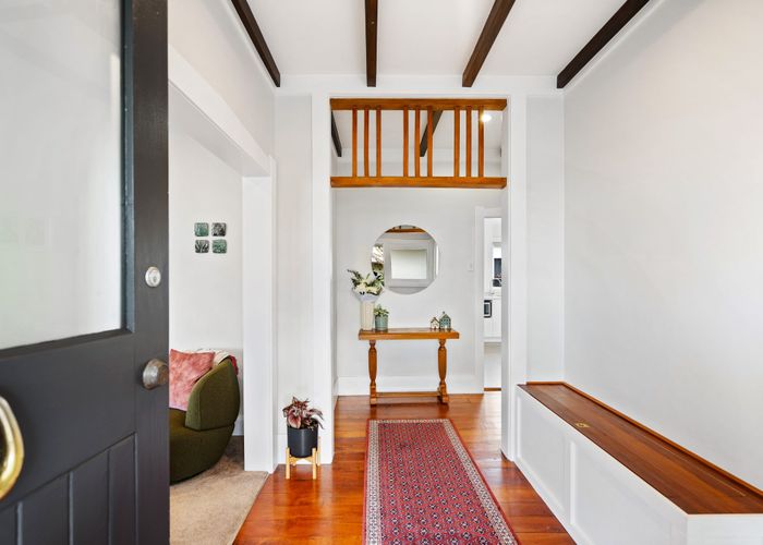  at 700 Queen Street West, Saint Leonards, Hastings, Hawke's Bay