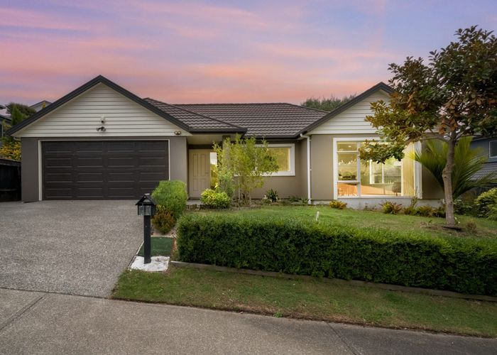  at 50 Te Puia Drive, Aotea, Porirua, Wellington