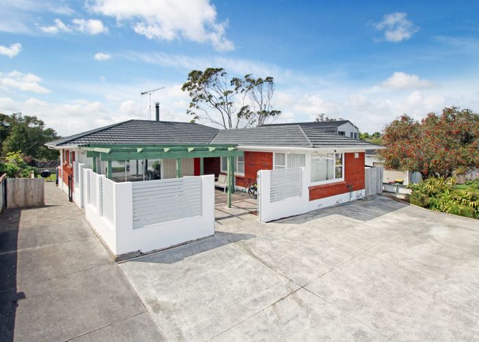  at 24 Pooley Street, Pakuranga Heights, Manukau City, Auckland