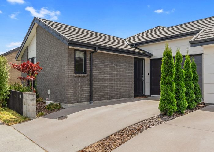  at 7 Pense Place, Papamoa