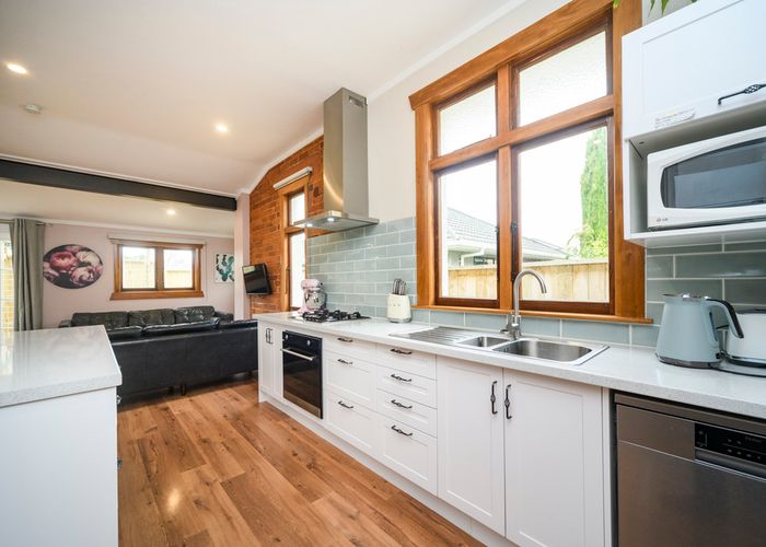  at 5 Phillip Street, Terrace End, Palmerston North