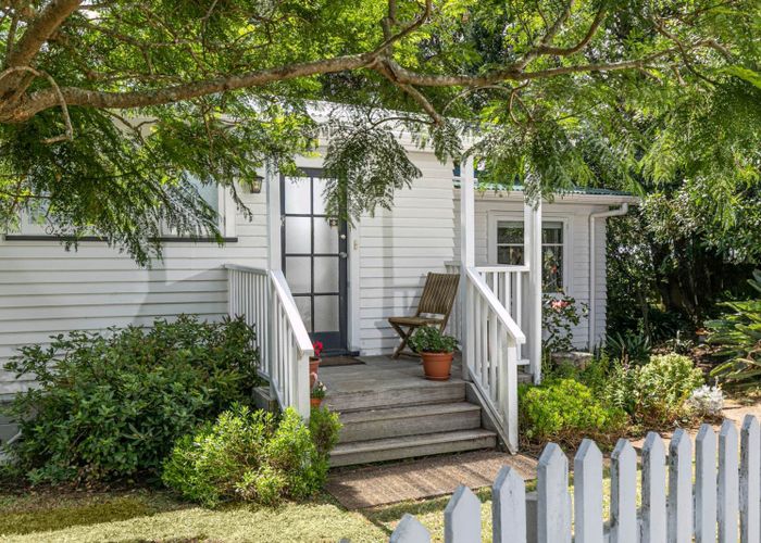  at 40 Glenorchy Street, Glen Eden, Waitakere City, Auckland