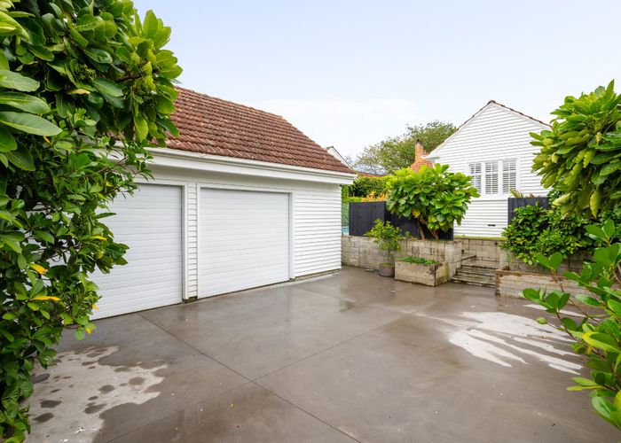  at 24 Clifton Road, Hamilton City Central, Hamilton, Waikato