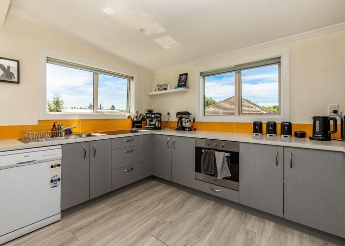  at 27 Aynsley Street, Parkside, Timaru