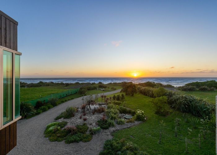  at 3/189 Okari Road, Westport