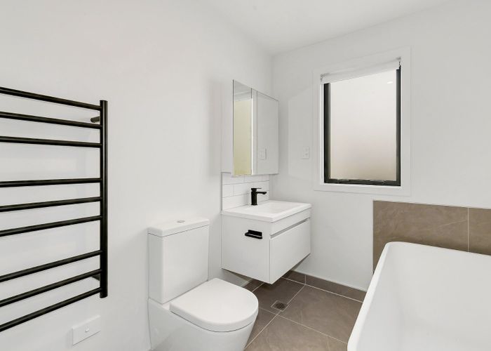  at 20 Whanui Place, Mangere Bridge, Auckland