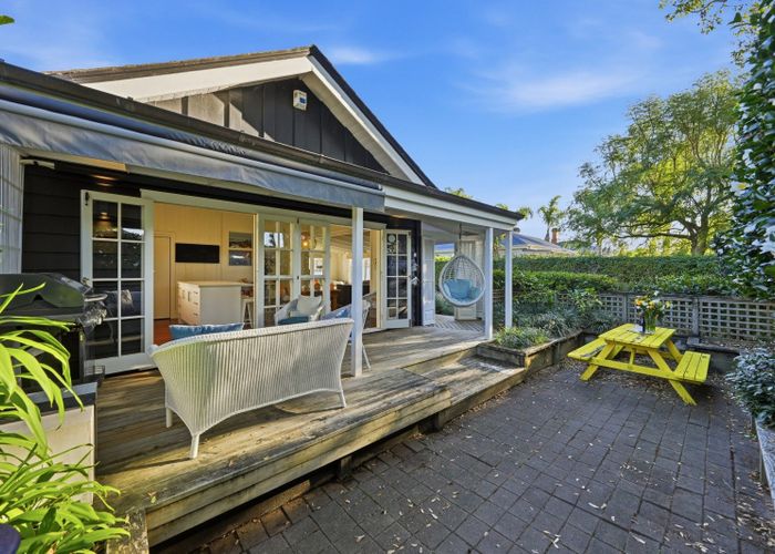  at 6 Tongariro Street, Mount Eden, Auckland