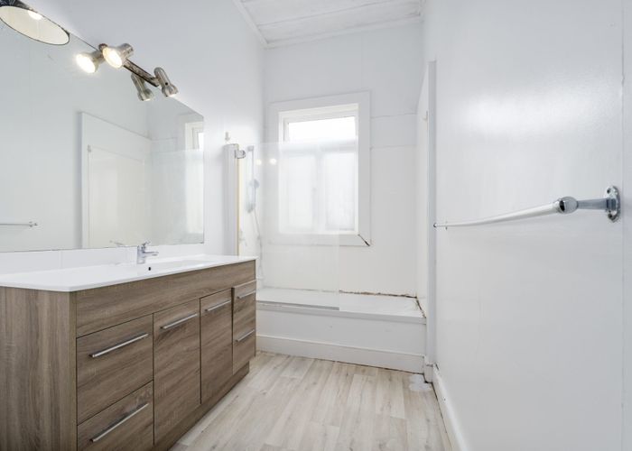  at 12 Royal Terrace, Sandringham, Auckland City, Auckland