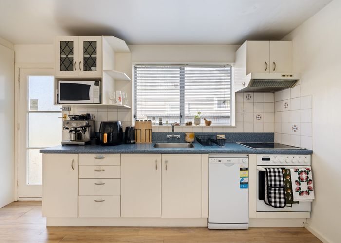 at 2/34 Devon Street, Sydenham, Christchurch City, Canterbury