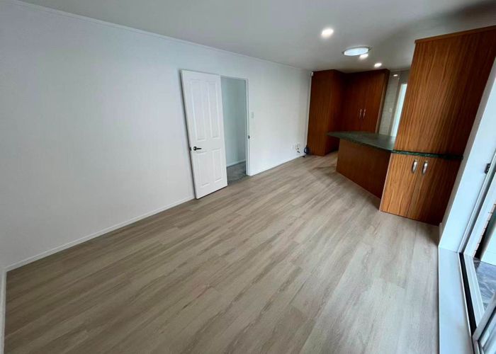  at 2A Perendale Close, Somerville, Manukau City, Auckland