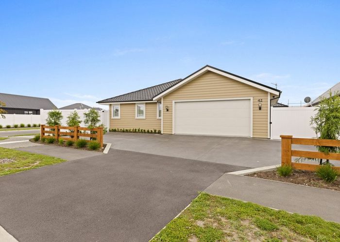  at 42 Timara Crescent, Marshland, Christchurch City, Canterbury
