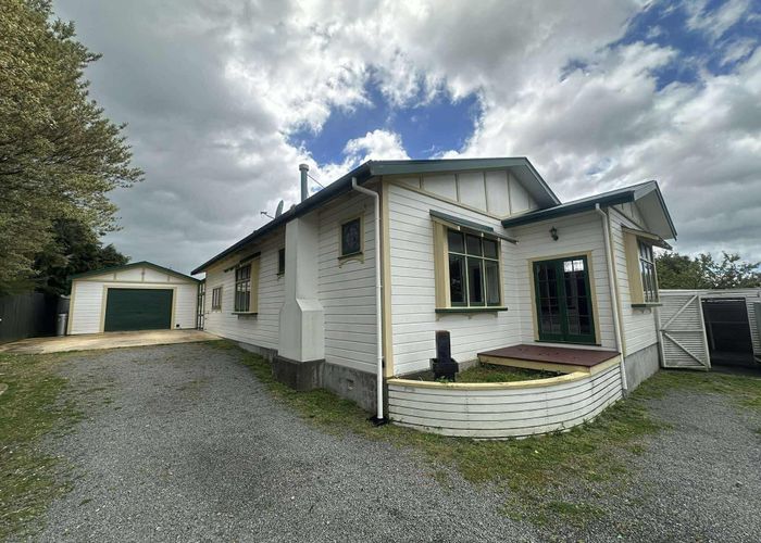  at 21 Fox Street, Featherston