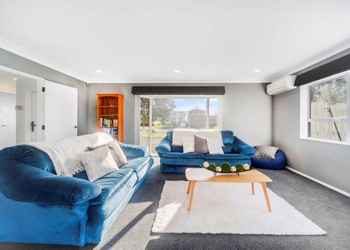  at 94 Carnoustie Drive, Wattle Downs, Auckland