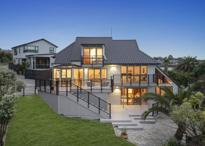  at 1A Beulah Avenue, Rothesay Bay, North Shore City, Auckland