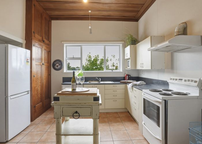  at 8 Dalry Street, Mornington, Dunedin, Otago