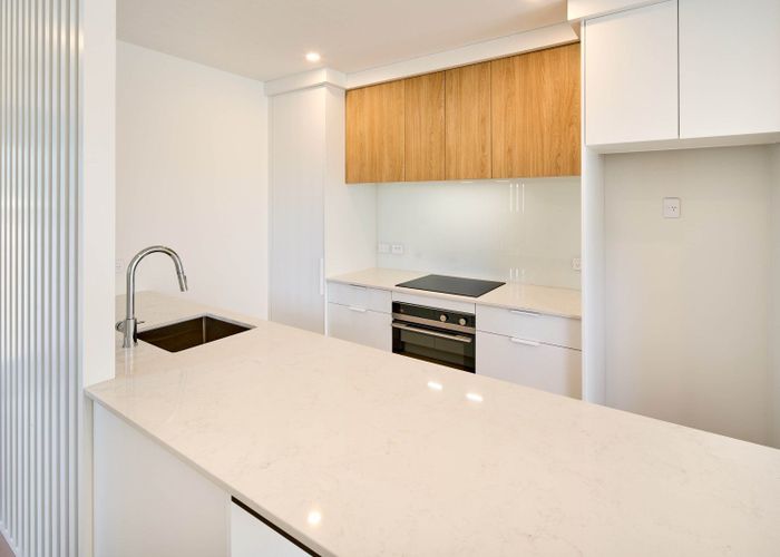  at 17/10 Pascoe Avenue, Paremata, Porirua, Wellington