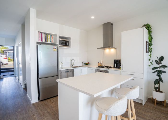  at 92 Tahere Road, Totara Park, Auckland