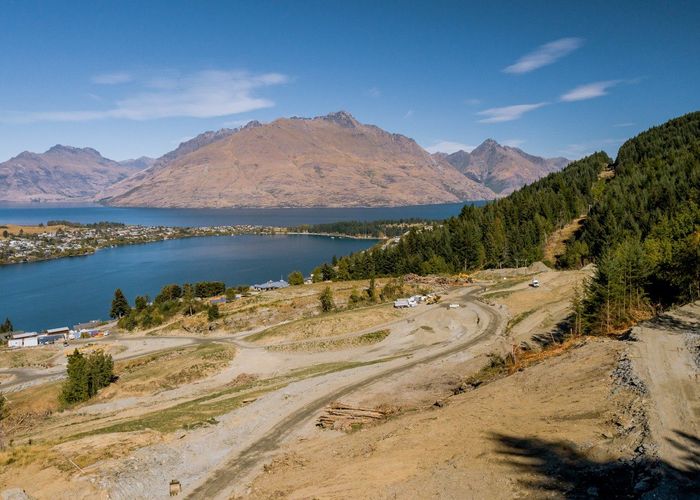  at Silver Creek, Town Centre, Queenstown-Lakes, Otago