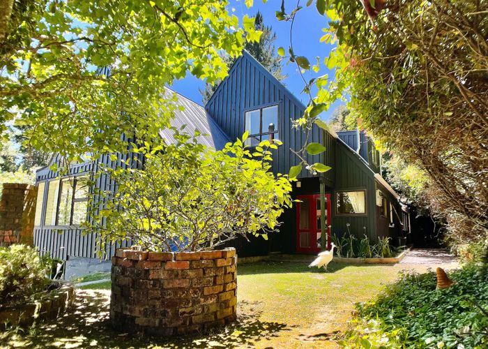  at 236 Moores Valley Road, Wainuiomata, Lower Hutt, Wellington