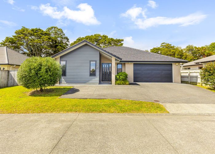  at 10 Pititi Lane, Kumeu