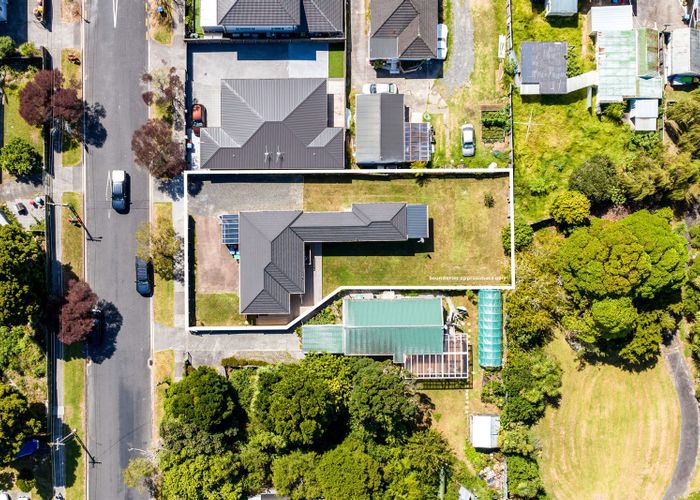  at 4 Miranda Street, Avondale, Auckland