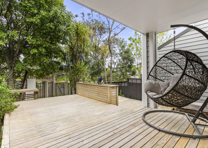  at 3/7 Belle Verde Drive, Sunnynook, Auckland