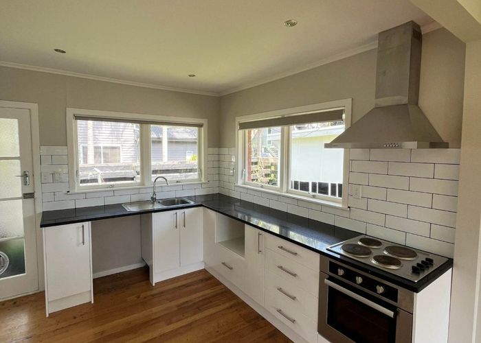  at 1/34 Lake Pupuke Drive, Takapuna, North Shore City, Auckland