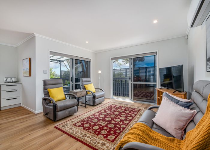  at 16A Pine Avenue, Henderson, Waitakere
