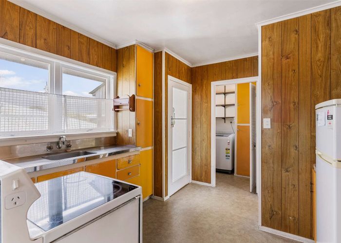  at 201 Chivalry Road, Glenfield, Auckland