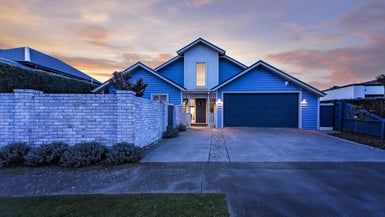  at 8 Excalibur Place, Burwood, Christchurch