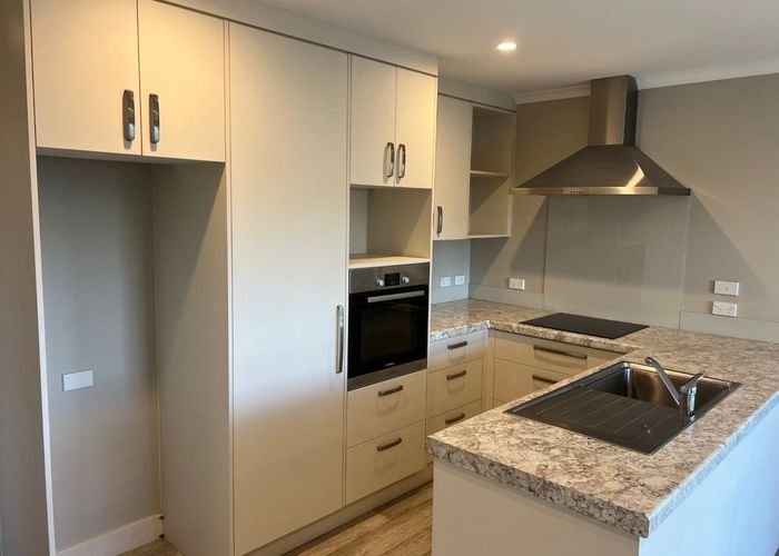  at 1/144 Forest Lake Road, Forest Lake, Hamilton, Waikato