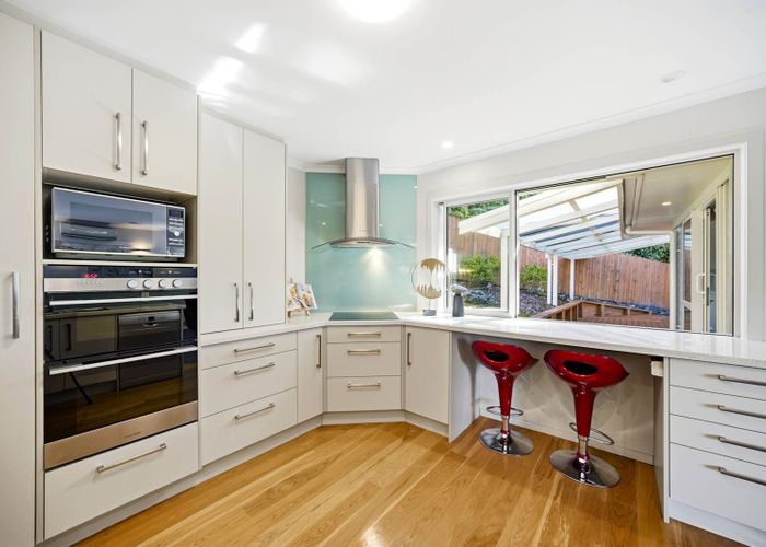  at 13A  Squirrel Lane, Browns Bay, North Shore City, Auckland