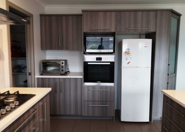  at 5 Vanquish Place, Flagstaff, Hamilton, Waikato