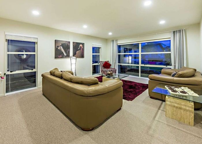  at 7 Mccathie Dr,, Flat Bush, Manukau City, Auckland