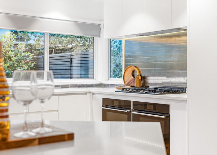  at 14 Pounamu Avenue, Greenhithe, North Shore City, Auckland