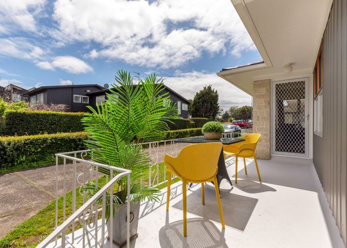  at 2/48 Taharoto Road, Takapuna, Auckland