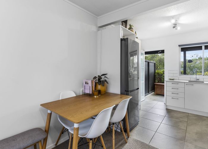  at 2/573 New North Road, Kingsland, Auckland
