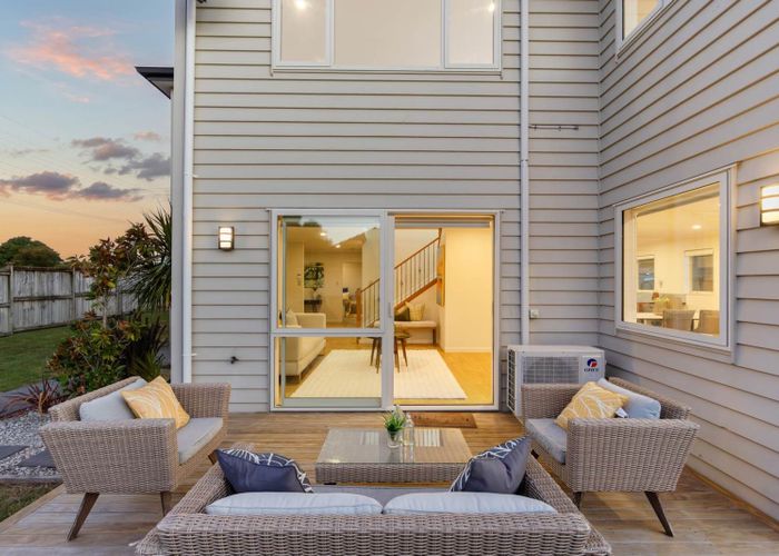  at 1 Barrys Road, Glendene, Auckland