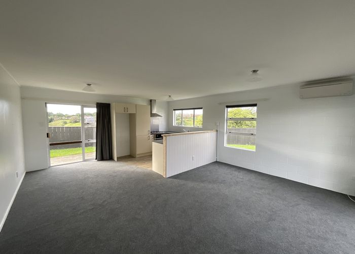  at 12 Warren Place, Frankleigh Park, New Plymouth