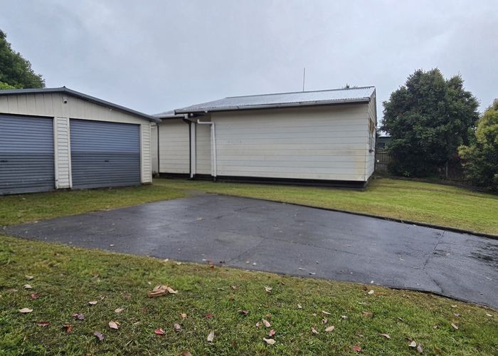  at 18 Burundi Avenue, Clendon Park, Manukau City, Auckland