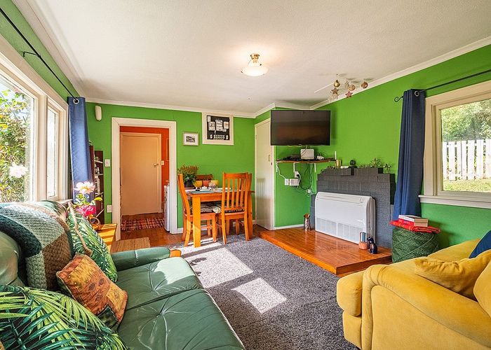  at 18 Allans Beach Road, Portobello, Dunedin