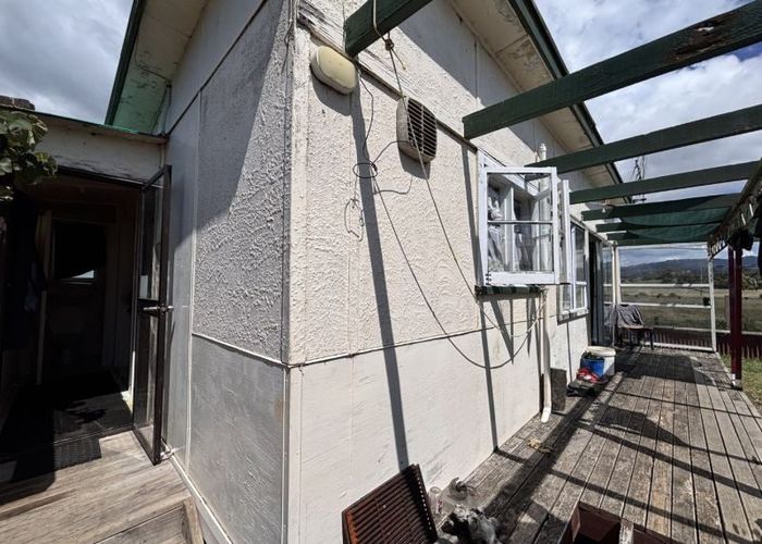  at 869A East Coast Rd, Kaiaua, Franklin, Auckland