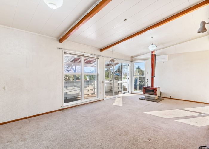  at 6 Mersey Place, New Windsor, Auckland City, Auckland