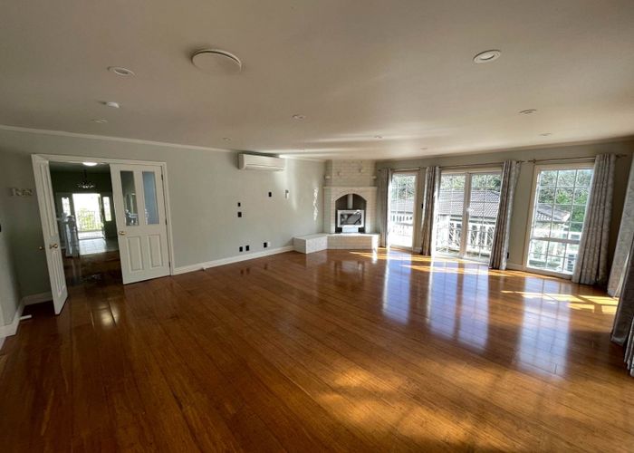  at 12 Polo Prince Drive, Totara Park, Manurewa