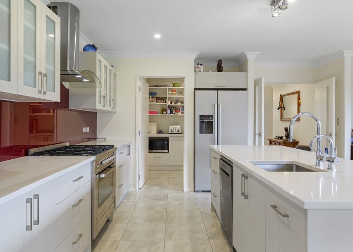  at 2 McHugh Crescent, Darfield, Darfield
