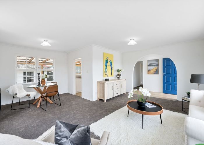  at 402 West Coast Road, Glen Eden, Auckland