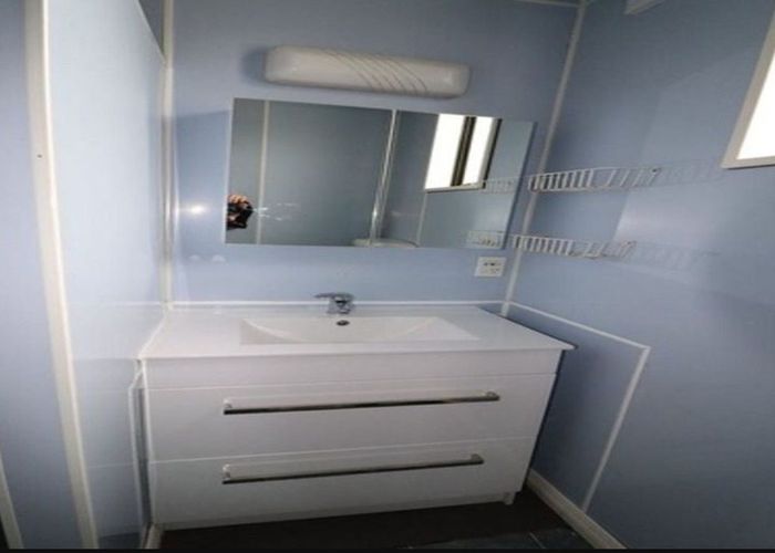  at 21 Hanrahan  Street - Studio, Upper Riccarton, Christchurch City, Canterbury