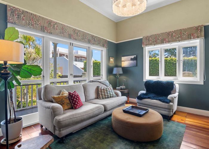  at 20 Norwood Road, Bayswater, North Shore City, Auckland